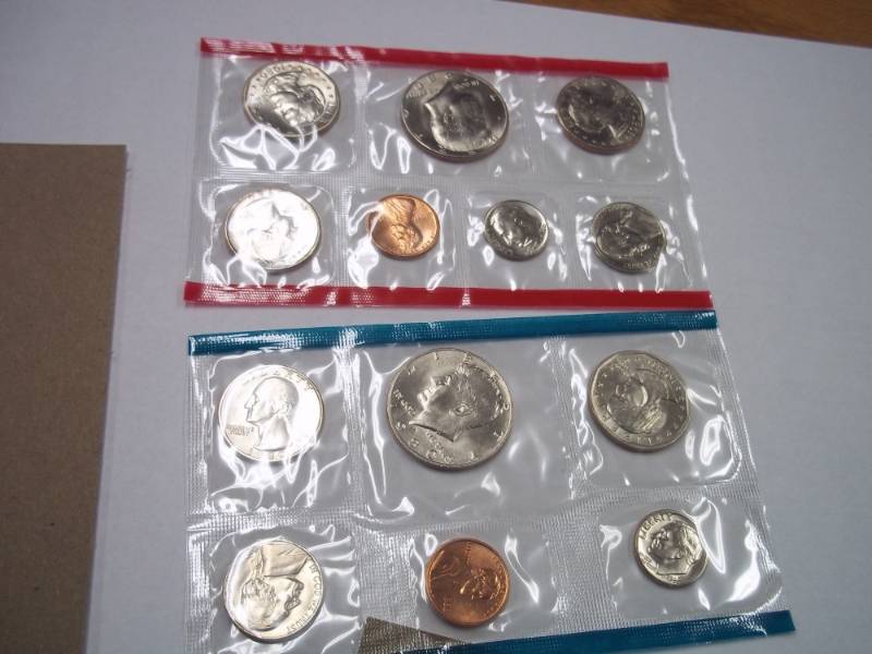 lot 15 image: US Mint 1980 Uncirculated Coin Set