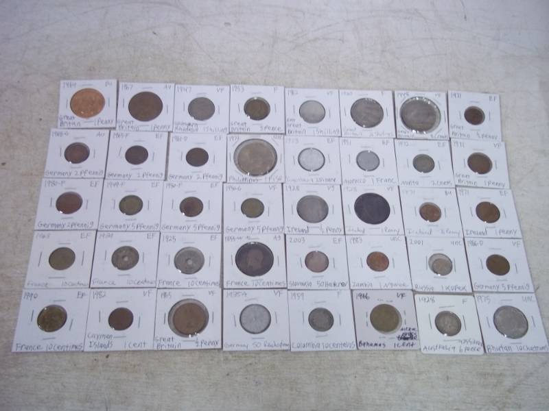 lot 187 image: 40 World Coins