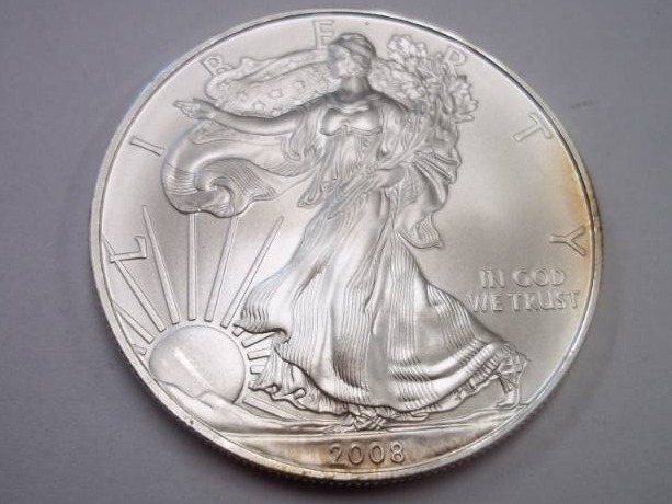 lot 200 image: 1 Ounce American Eagle Fine Silver 2008
