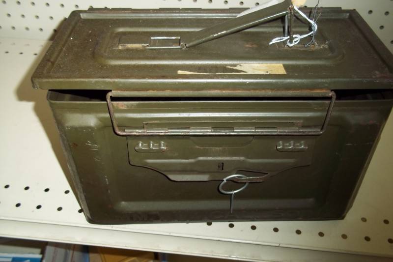 lot 254 image: Ammo Can