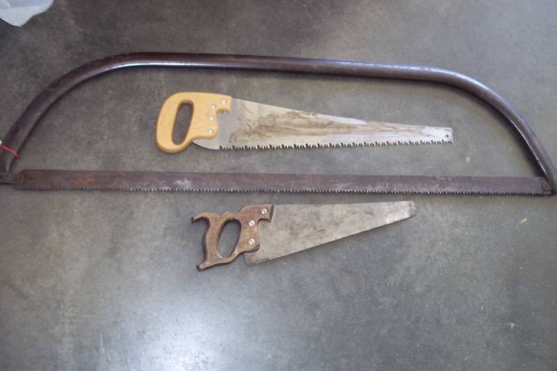 lot 261 image: 3 Saws