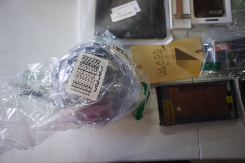 lot 310 image: (Lot of 11) Electronics