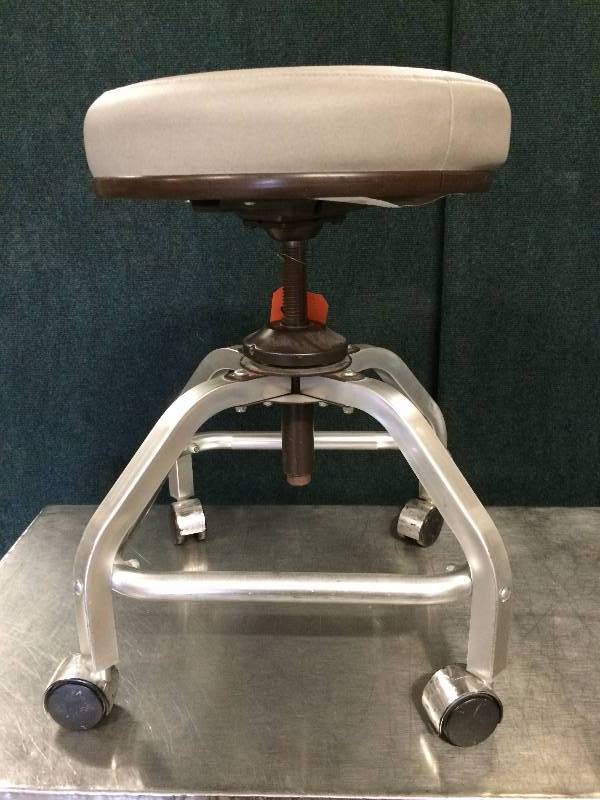 lot 1 image: Winco Mobile Height Adjustable Industrial Chrome Medical Examination Stool Medical Stool Chair Wheeled Doctor Dentist Lab Office With Padded Cushion - Super Nice Condition