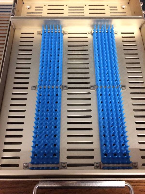 lot 20 image: Small Instrument Sterilization Steamer Tray - Excellent Condition