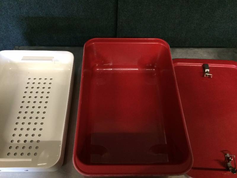 lot 32 image: Retail New $200 Healthmark Instrument Trays Autoclavable to 250° F, chemical-resistant, and compatible with steam, EtO, and gas-plasma sterilization With Extra Tray