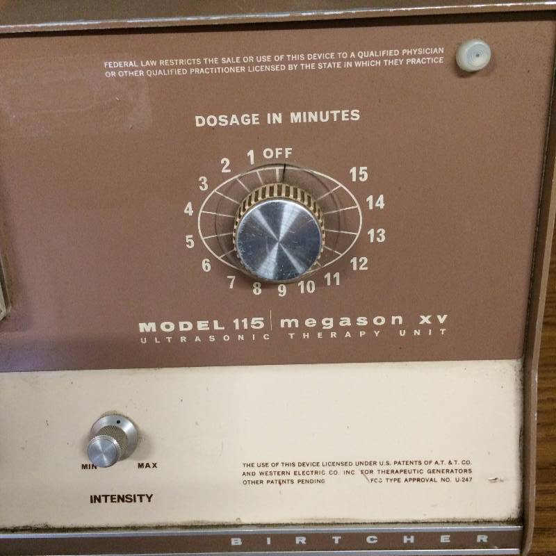 lot 33 image: Birtcher Megason XV Model 115 Ultrasonic Therapy Unit