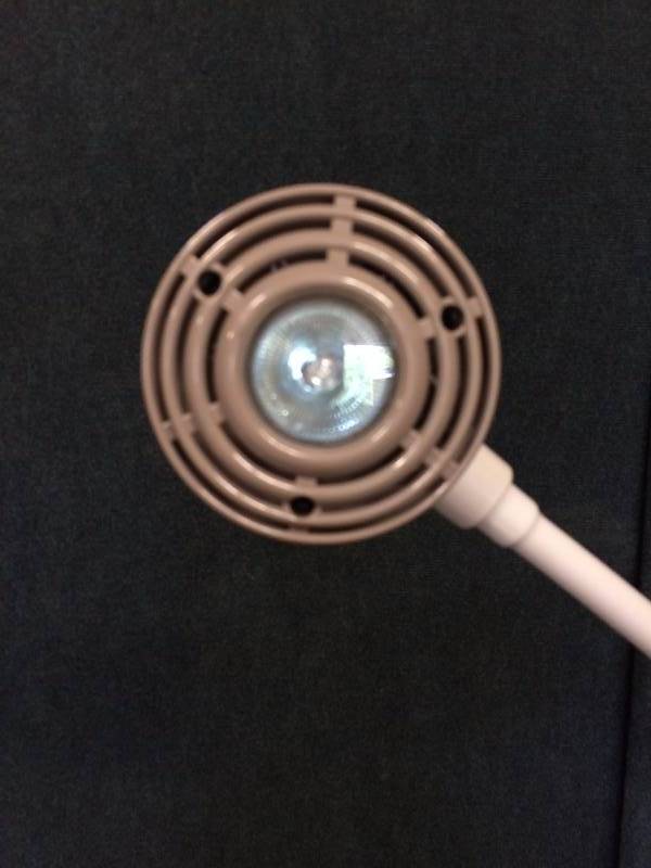lot 53 image: WOW MidmarkRitter Stationary Gooseneck Minor SurgerySurgical Light MEDICAL PROCEDURE LIGHT - Excellent