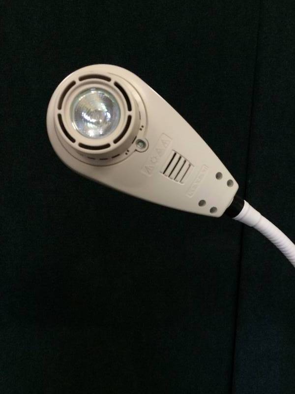 lot 54 image: Selling Online USED $400 Welch Allyn LS135 Goose Neck Flexible Medical Exam Light Diagnostic Lamp Nice Condition - Great For Mechanics or Crafting Too
