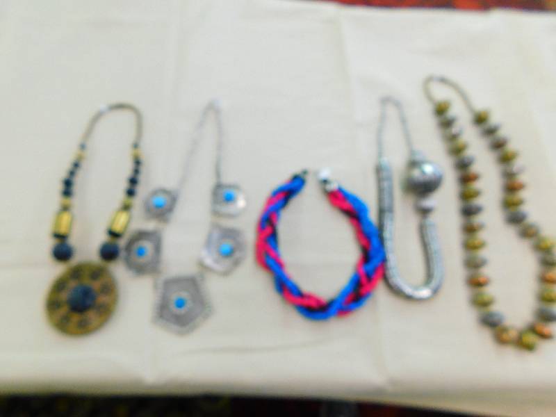 JEWELRY, NECKLACES
