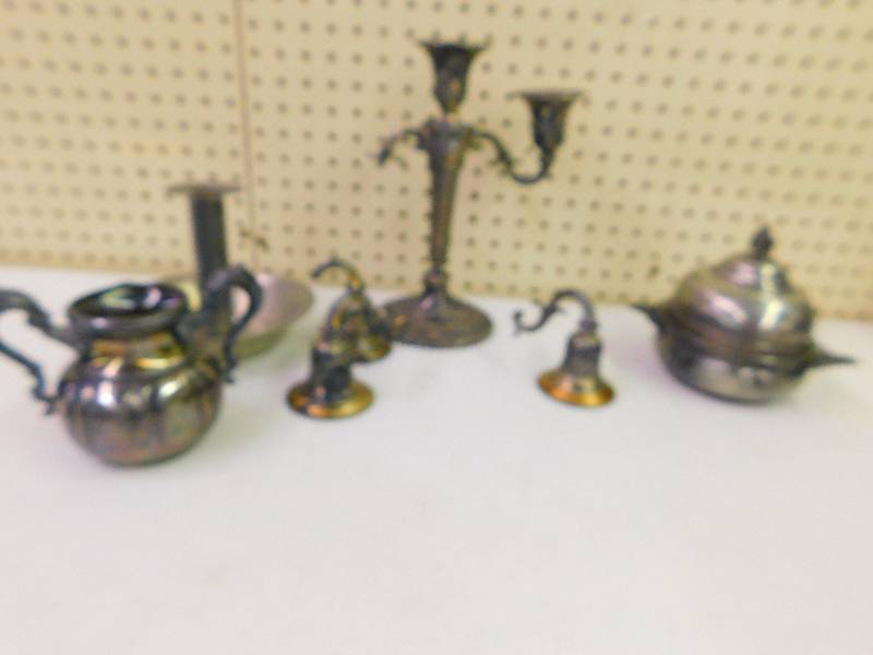 SILVER PLATE DECOR ITEMS