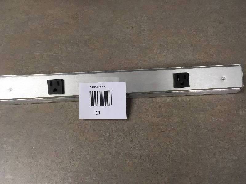 PLUG MOLD