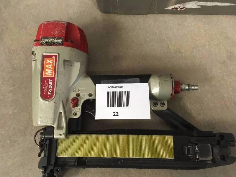 MAX SHEATHING STAPLER