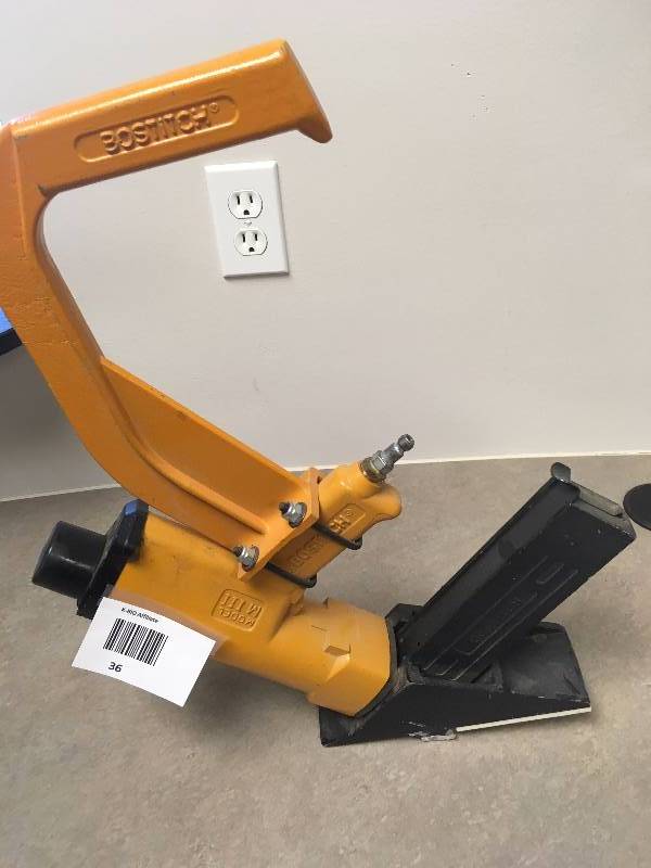 BOSTITCH FLOORING STAPLER