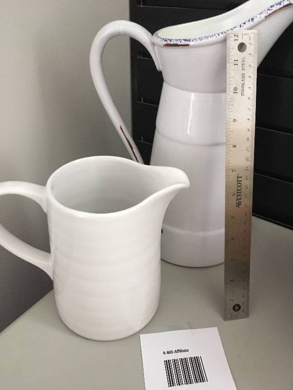 DECO PITCHER