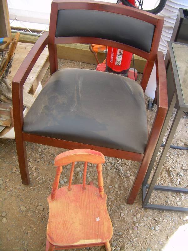 lot 42 image: PADDED OFFICE CHAIR AND VINTAGE DOLL CHAIR