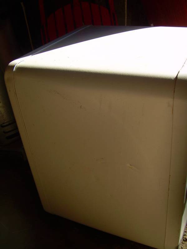 lot 61 image: SENTRY COMBINATION SAFE