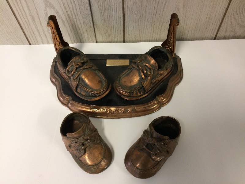 lot 4 image: Vintage Bronzed Baby Shoes