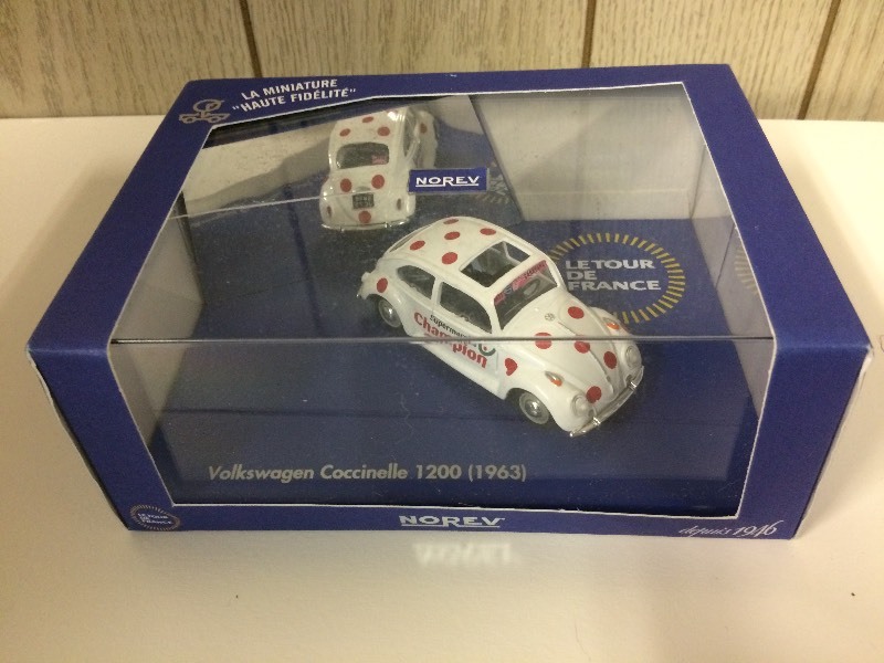 lot 28 image: NOREV Volkswagen Coccinelle Die Cast Car