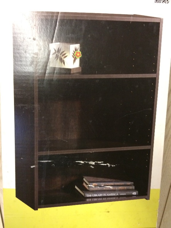 lot 57 image: New Sauder 3 Shelf Bookcase