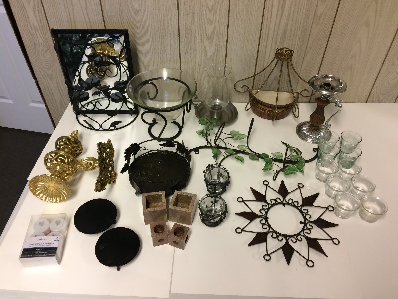 lot 85 image: Lot of Candle Holders & Votives