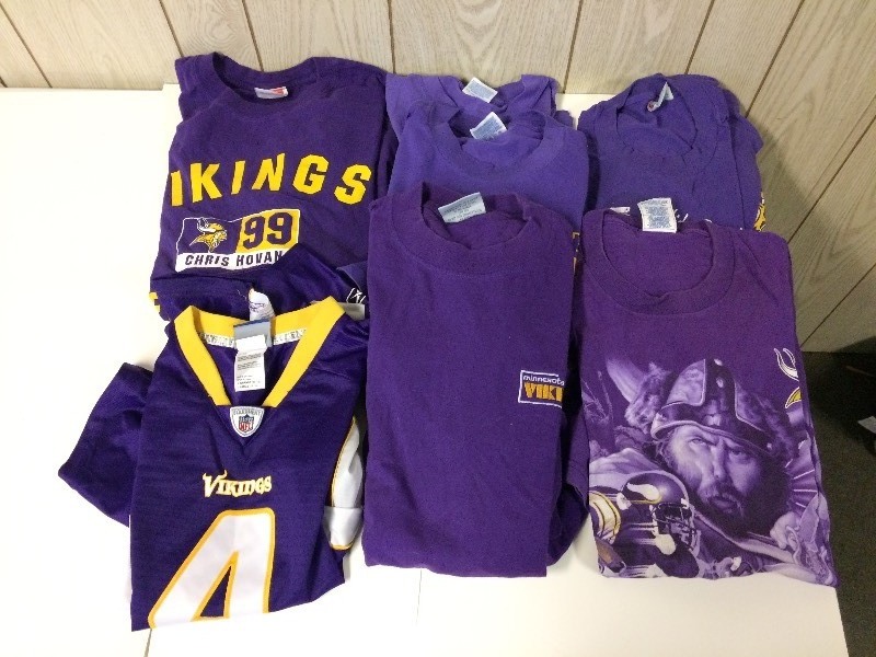 lot 93 image: 7 Vikings T-Shirts & Jersey