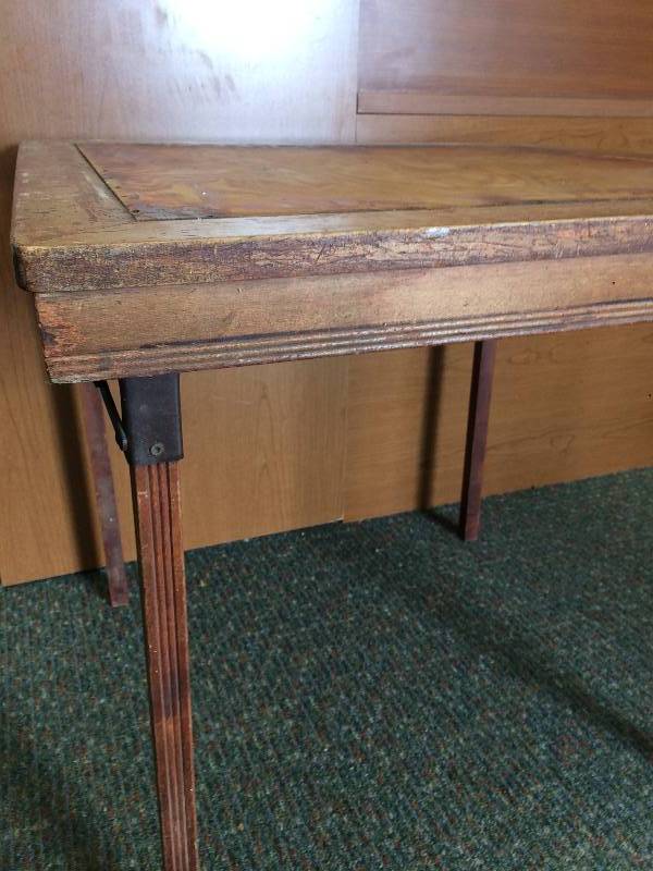 lot 22 image: Antique Wood Folding Table