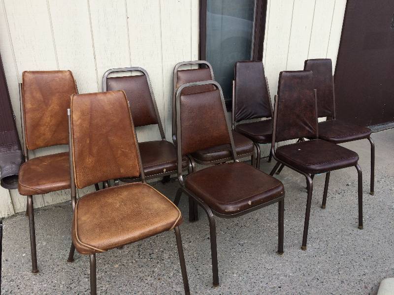 lot 41 image: Metal Chairs