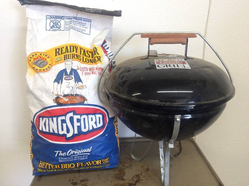 Tabletop Grill wCharcoal