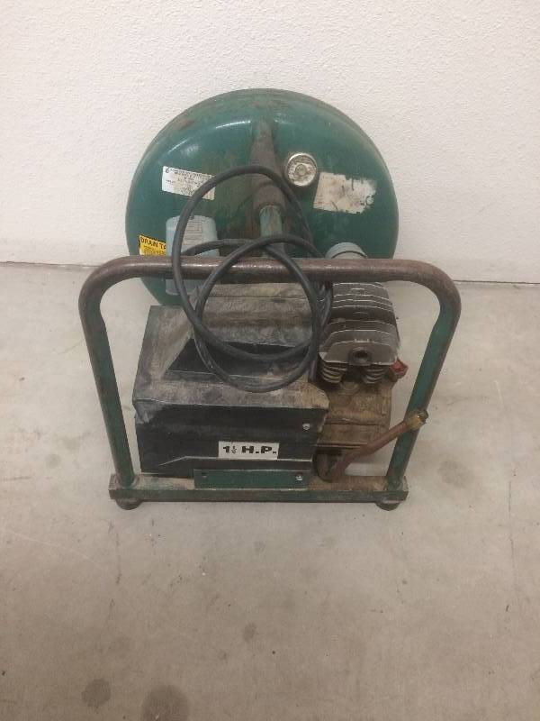 Rol-Air Systems Air Compressor
