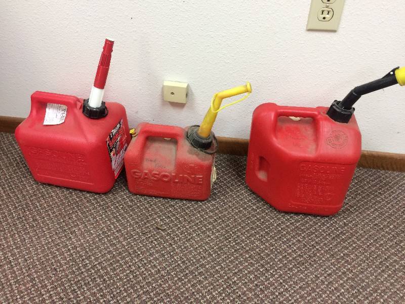 Assorted Gas Cans