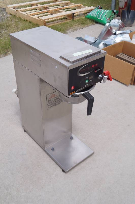 lot 2 image: Coffee Maker
