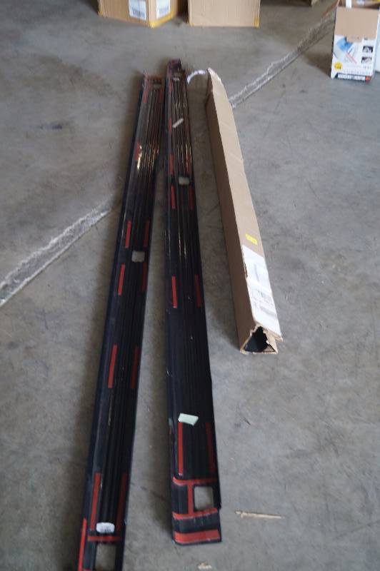 lot 27 image: Pickup Side Rails & Tailgate Rail