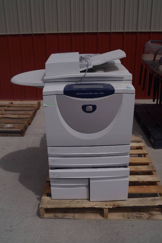 lot 31 image: Xerox Copy Machine