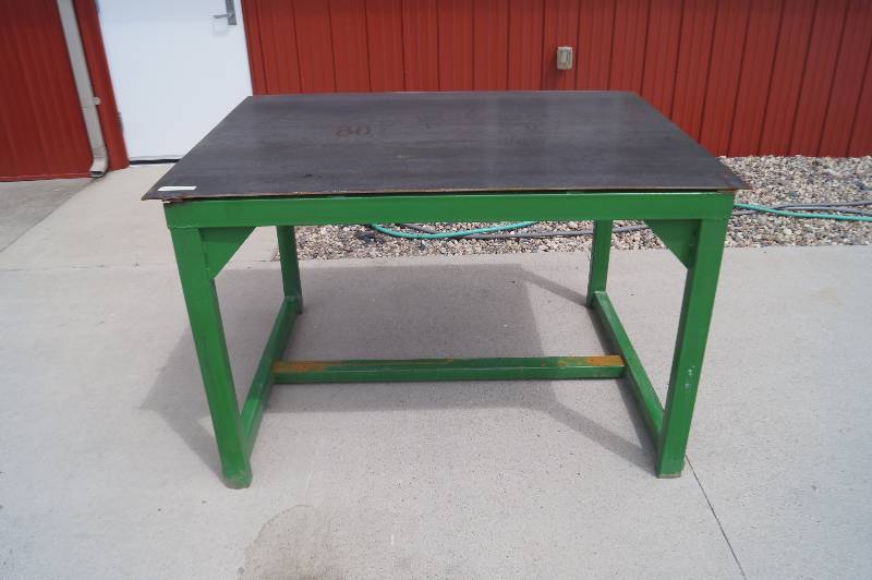 lot 33 image: NEW Steel Welding Table