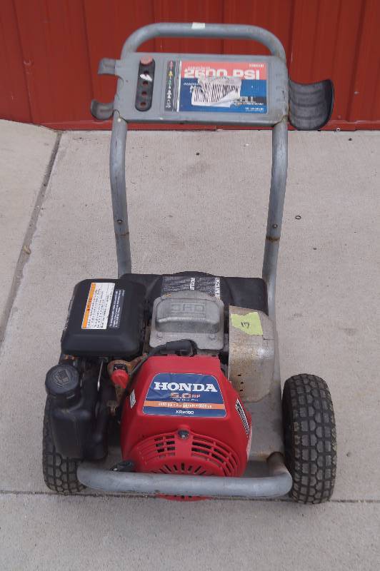 lot 145 image: Pressure Washer