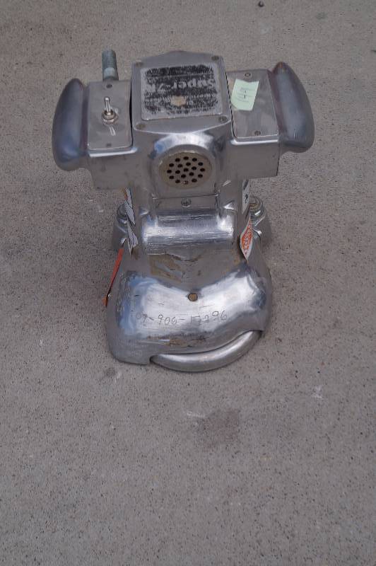 lot 149 image: Sander