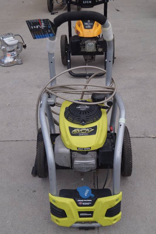 lot 153 image: Pressure Washer