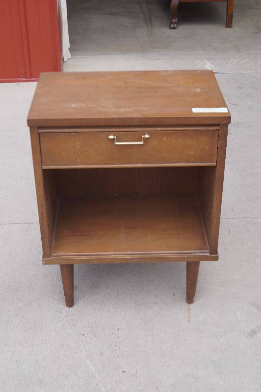 lot 177 image: Cabinet