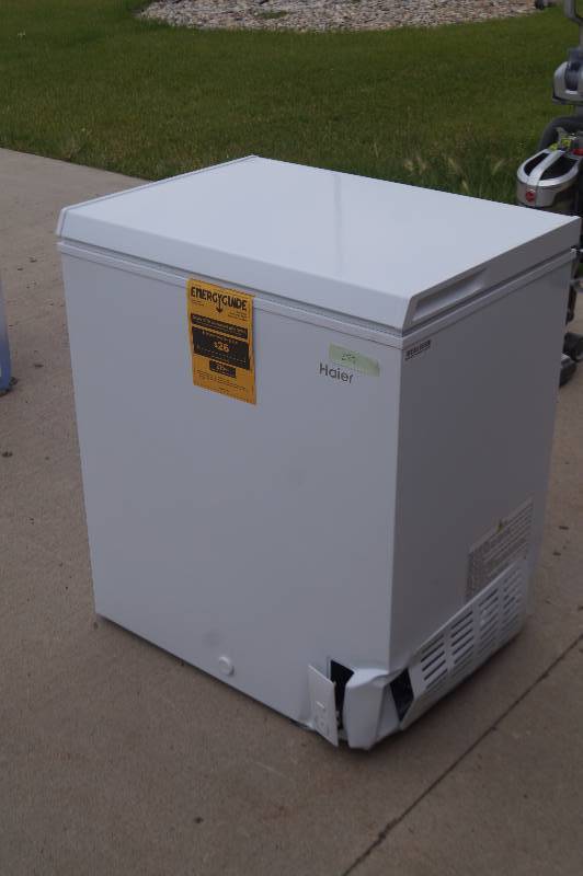 lot 222 image: NEW Haier Small Chest Freezer