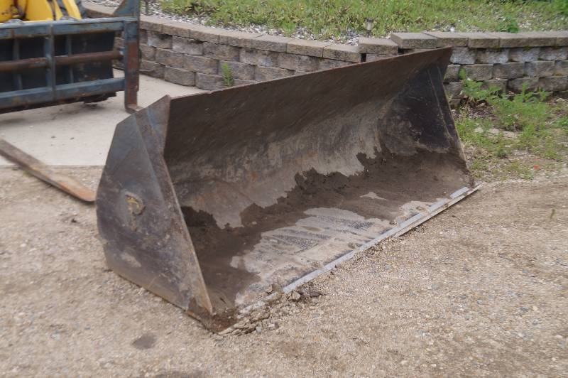 lot 4 image: Pemberton Bucket
