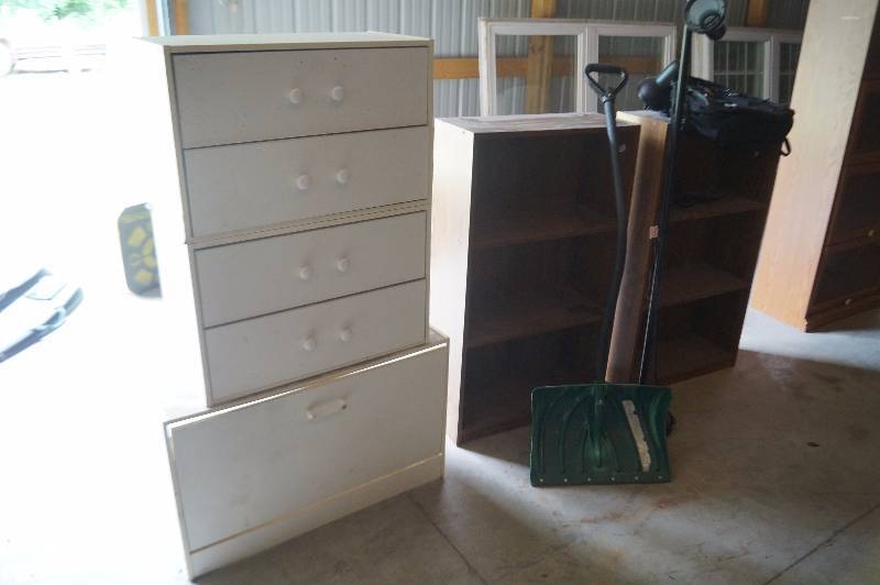 lot 22 image: DresserBook CasesLamp & More