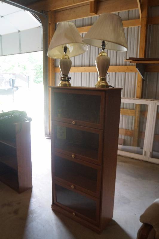 lot 23 image: Book Shelf With Glass Doors & Lamps