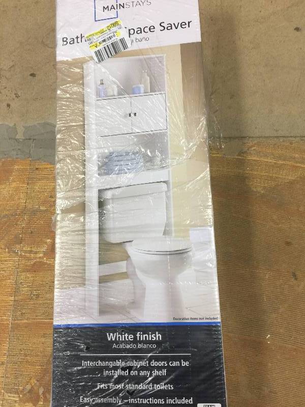 lot 12 image: Mainstays Bath space Saver