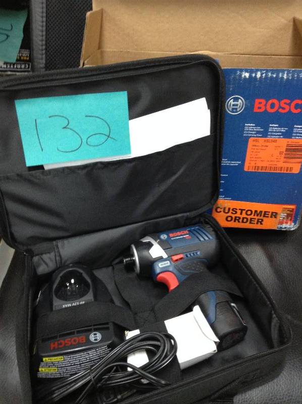 lot 132 image: Bosch PS41-2A 12V Max Impact Driver never used