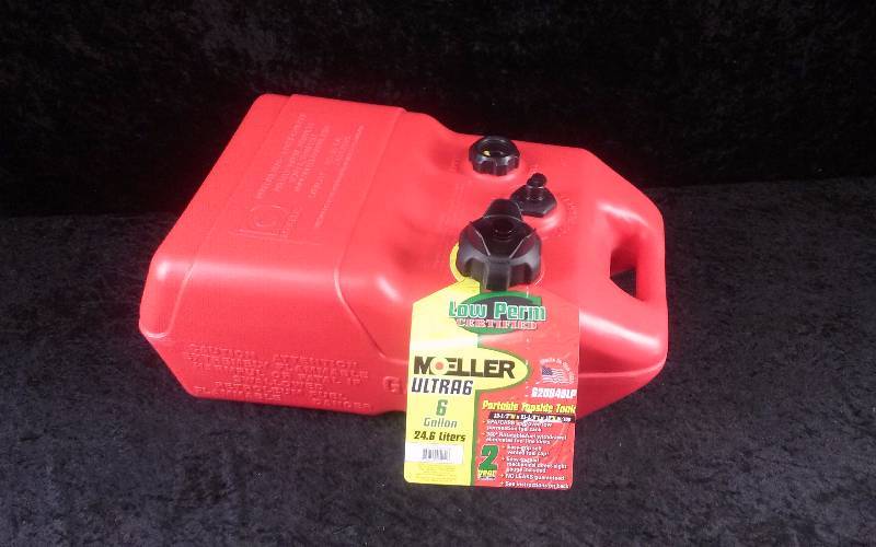 lot 8 image: Moeller Ultra6 Portable Topside Tank, 6 Gallon