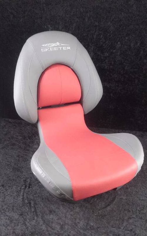 lot 26 image: SKEETER Fish Seat, RedGray, Nitchels