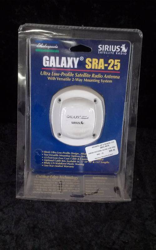 lot 27 image: Shakespeare Sirius Satellite Radio, Galaxy SRA-25