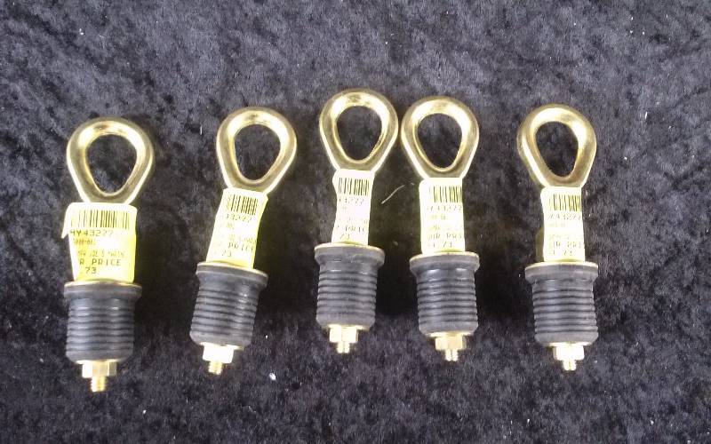 lot 67 image: Lot - (5) Moeller Marine Bailer Plug, Snap-tite, PN 29000-001