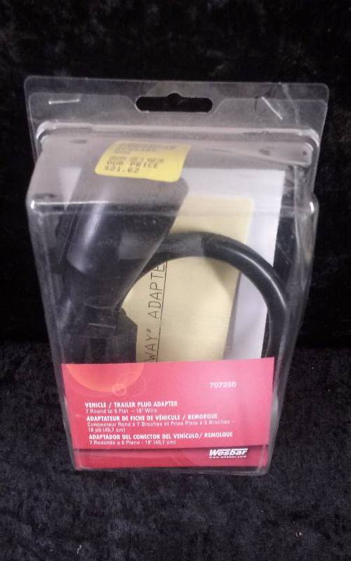 lot 87 image: Wesbar VehicleTrailer Plug Adapter, 7 round5flat, 18 wire, PN F3050-00