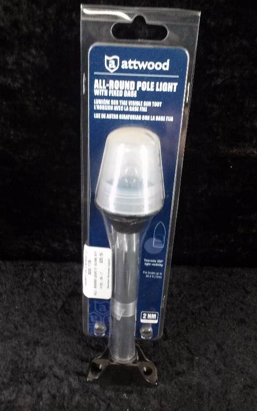 lot 194 image: Attwood All-Around Pole Light wFixed Base, 8, PN 5122-08-7